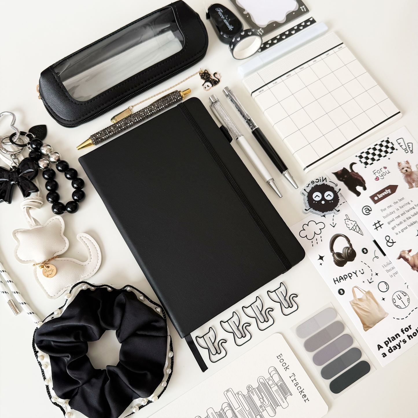 Noir Bundle – Chic & Adorable